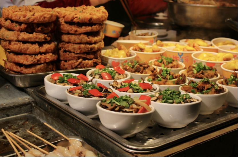 小吃加盟品牌店的经营技巧主要有哪些？